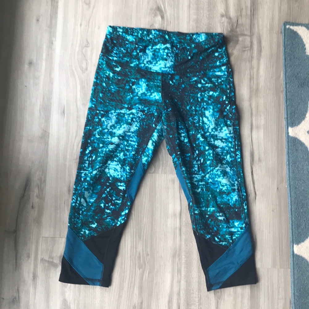 Size S Champion athletic capris
